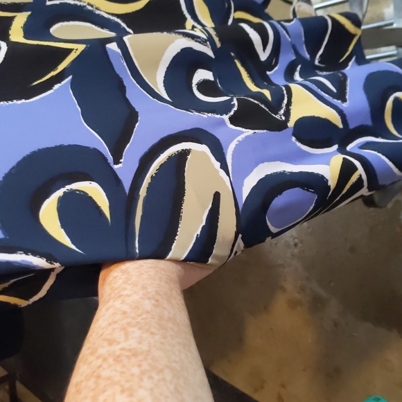 Shift dress with pockets - Picture 4 of 4